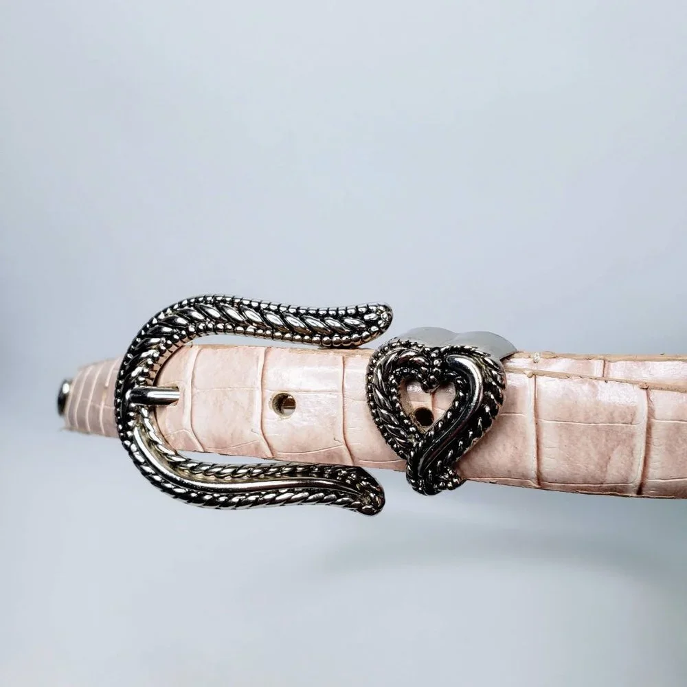 Unbranded pink alligator